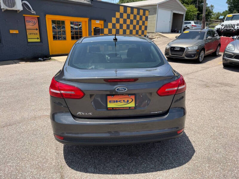2016 Ford Focus S