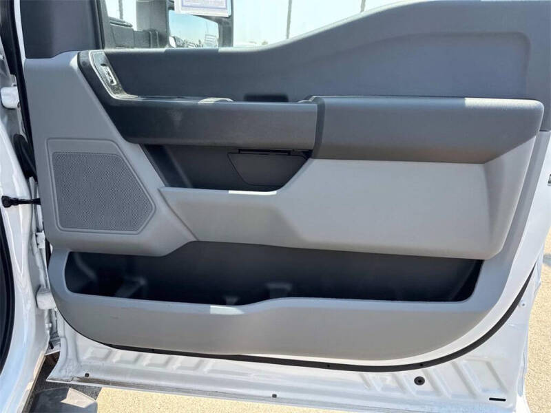 2025 Ford F-350 Super Duty XL