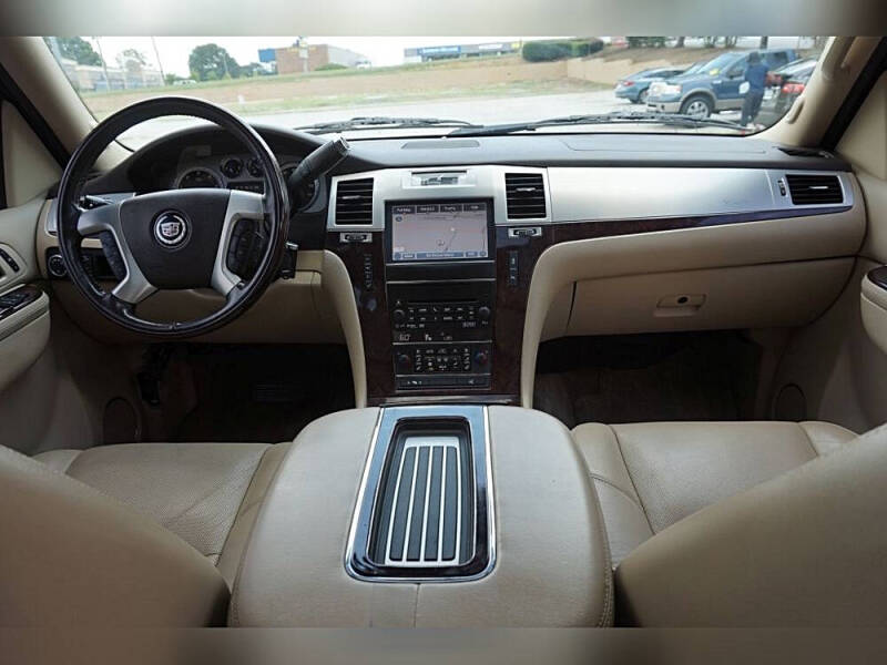 2013 Cadillac Escalade Premium