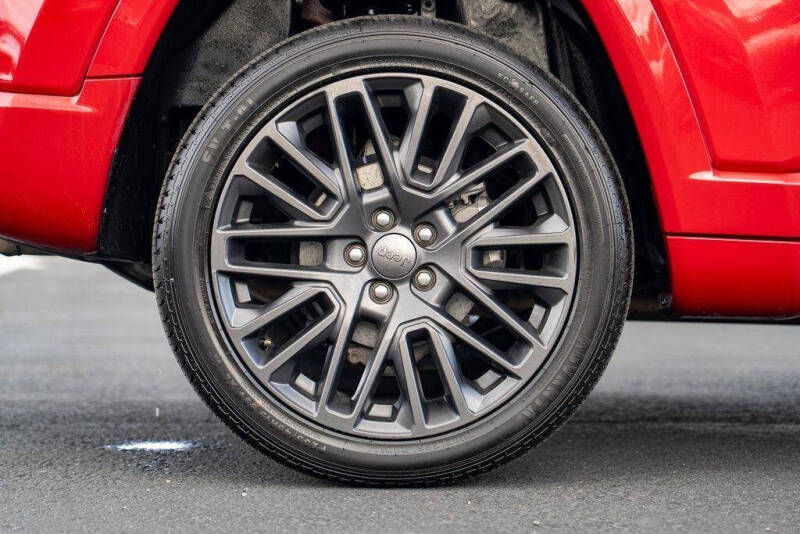 2023 Jeep Compass (Red) Edition