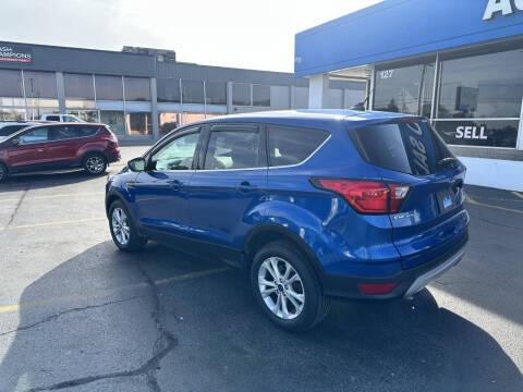 2019 Ford Escape SE