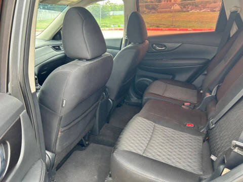 2018 Nissan Rogue S