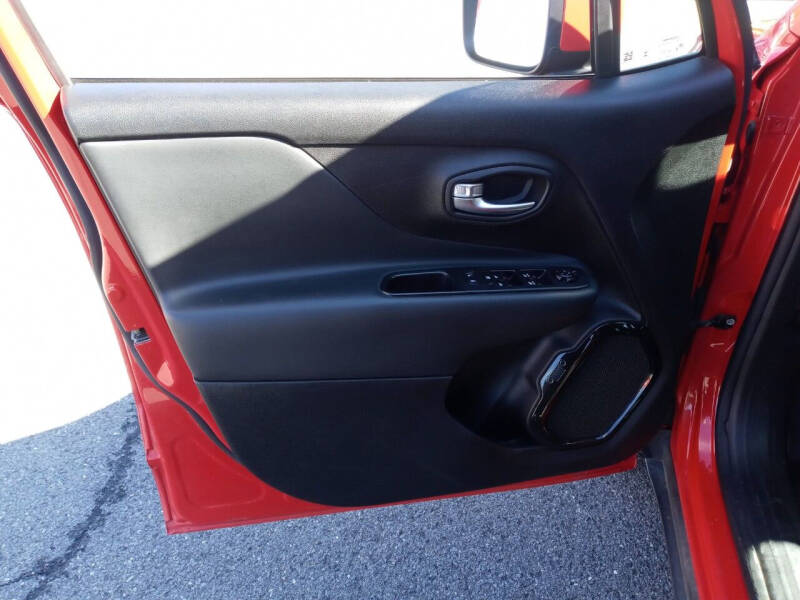 2017 Jeep Renegade Altitude