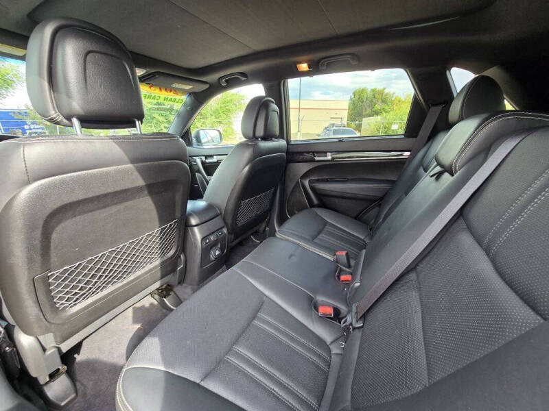 2015 Kia Sorento SX Limited