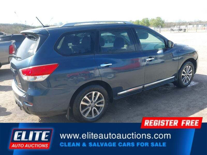 2015 Nissan Pathfinder SL