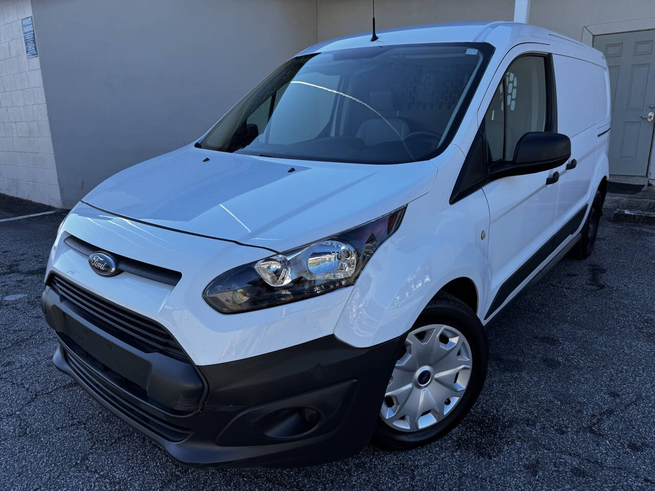 2018 Ford Transit Connect XL 4dr LWB Cargo Mini Van w/Rear Doors's photo