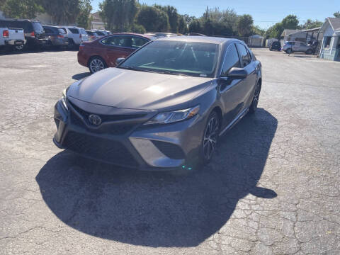 2019 Toyota Camry SE