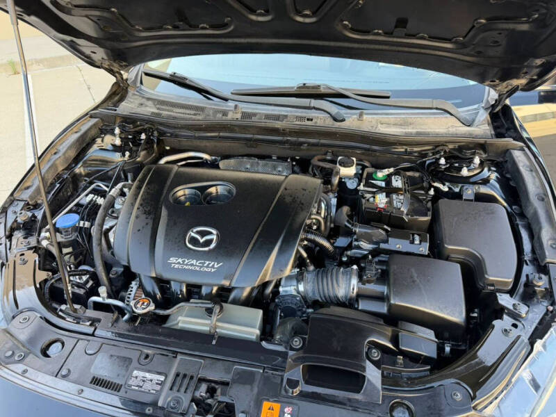 2018 Mazda MAZDA3 Grand Touring