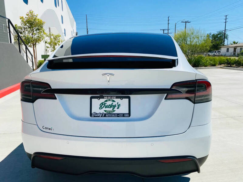 2023 Tesla Model X Standard Range
