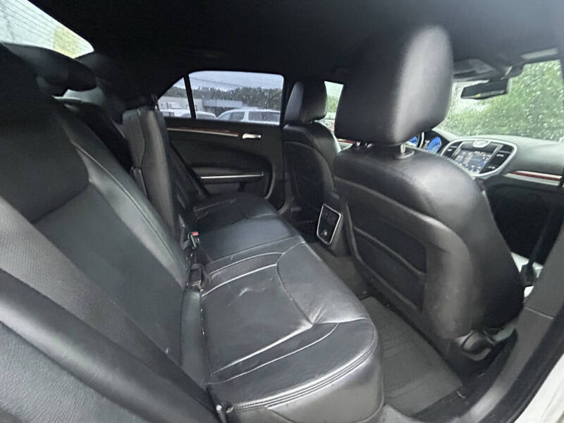 2014 Chrysler 300