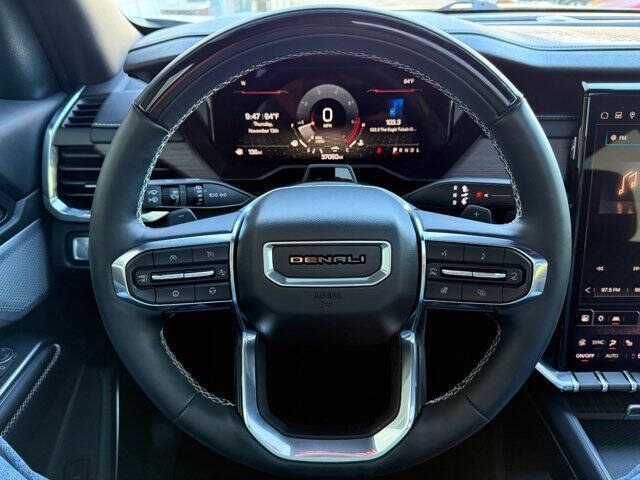 2024 GMC Acadia Denali