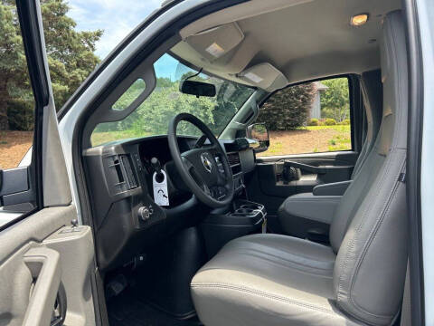 2026 Chevrolet Express 2500