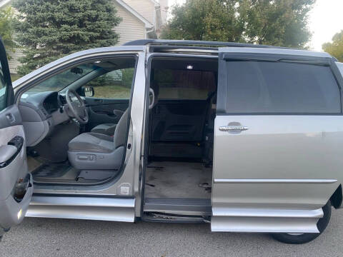 2005 Toyota Sienna