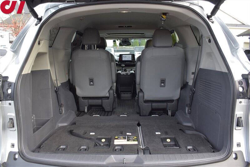 2023 Toyota Sienna XLE 7-Passenger