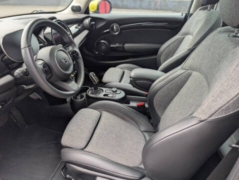 2023 MINI Hardtop 2 Door Cooper SE
