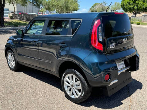 2017 Kia Soul +