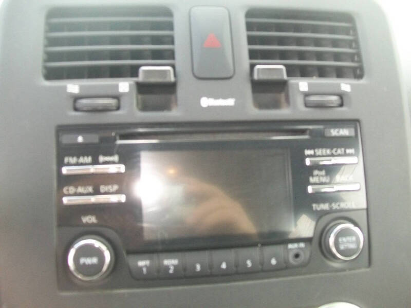 2013 Nissan LEAF S