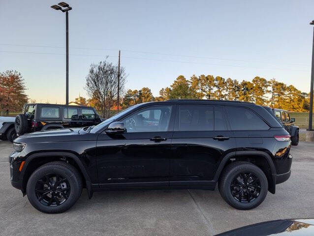 2025 Jeep Grand Cherokee Altitude