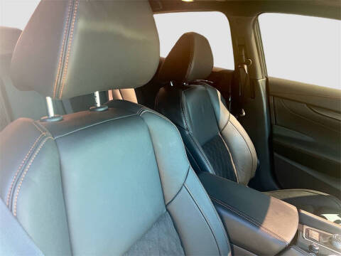 2023 Nissan Maxima 3.5 SR