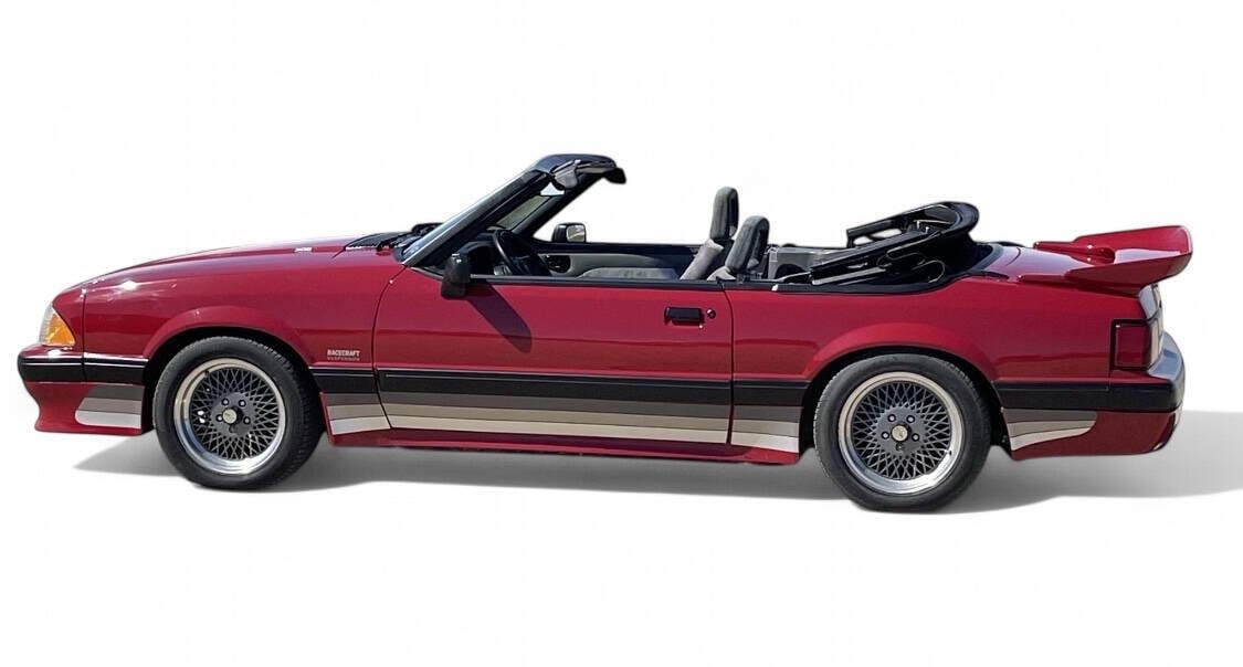 1988 Ford Mustang 3