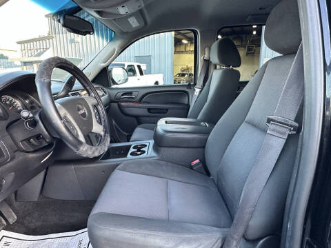 2013 GMC Yukon XL SLE