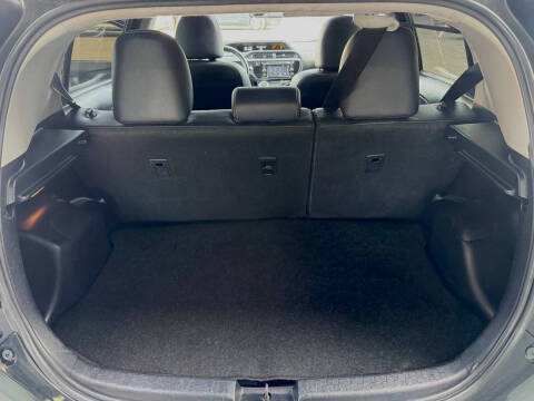 2016 Toyota Prius c Four