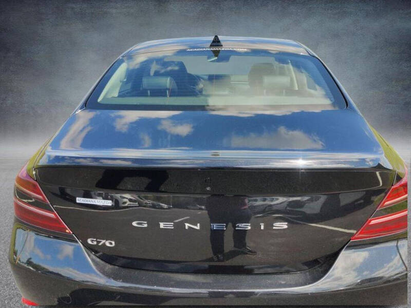 2024 GENESIS G70 Standard - Photo 4