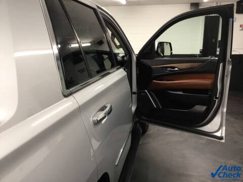 2017 Cadillac Escalade Luxury