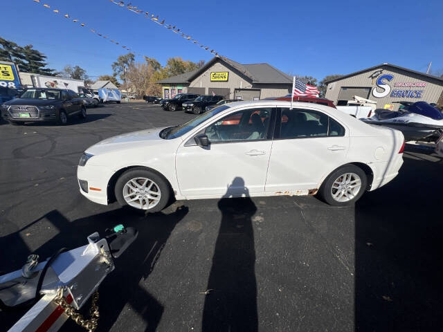 2011 Ford Fusion for sale at Car Smart Of St. Cloud in Saint Cloud, MN