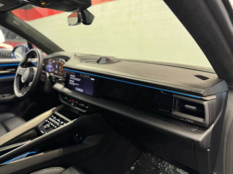 2024 Porsche Macan Turbo Electric