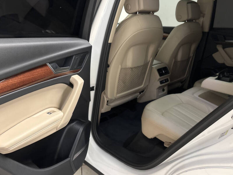 2022 Audi Q5 quattro S line Prem Plus 45 TFSI