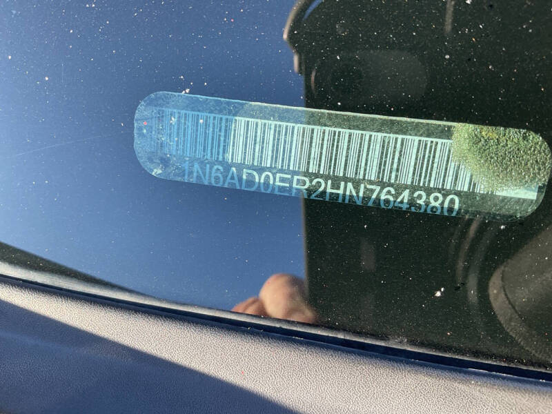 2017 Nissan Frontier SV