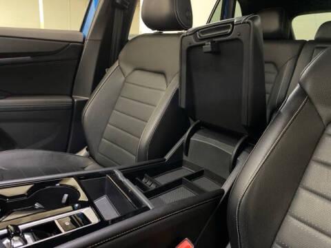 2024 Volkswagen Atlas Cross Sport SEL 4Motion