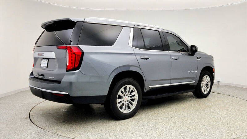 2021 GMC Yukon SLT