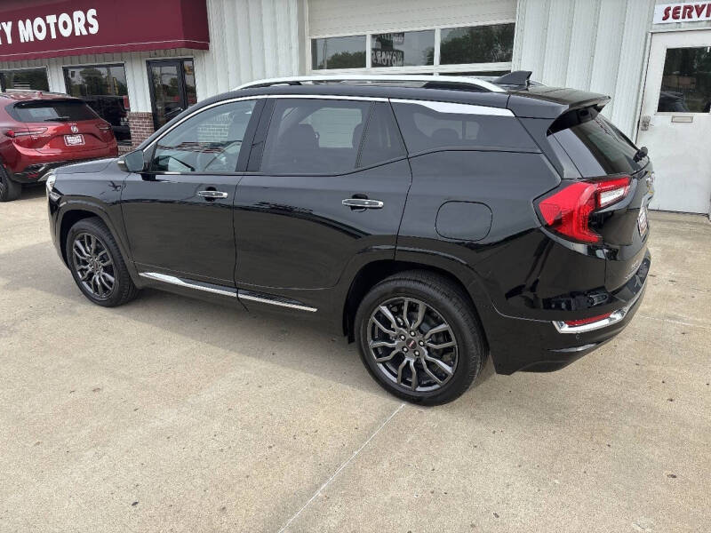 2023 GMC Terrain Denali