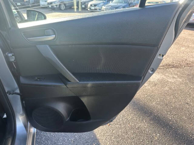 2013 Mazda MAZDA3 i SV