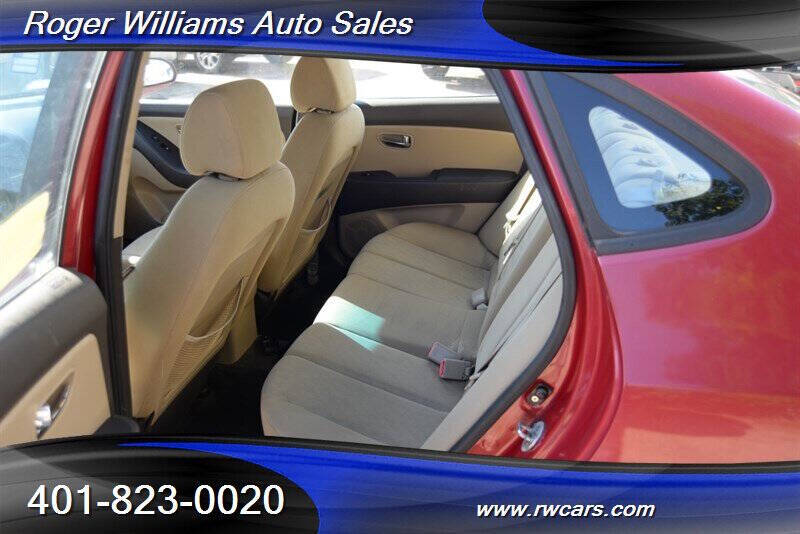 2010 Hyundai Elantra Blue