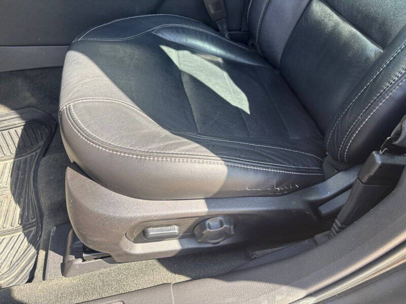 2014 Ford Taurus SEL