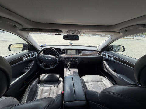 2015 Hyundai Genesis