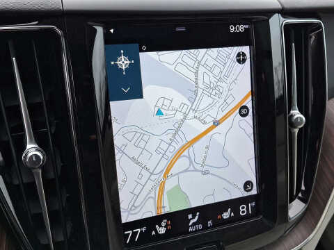 2021 Volvo XC60 T5 Momentum