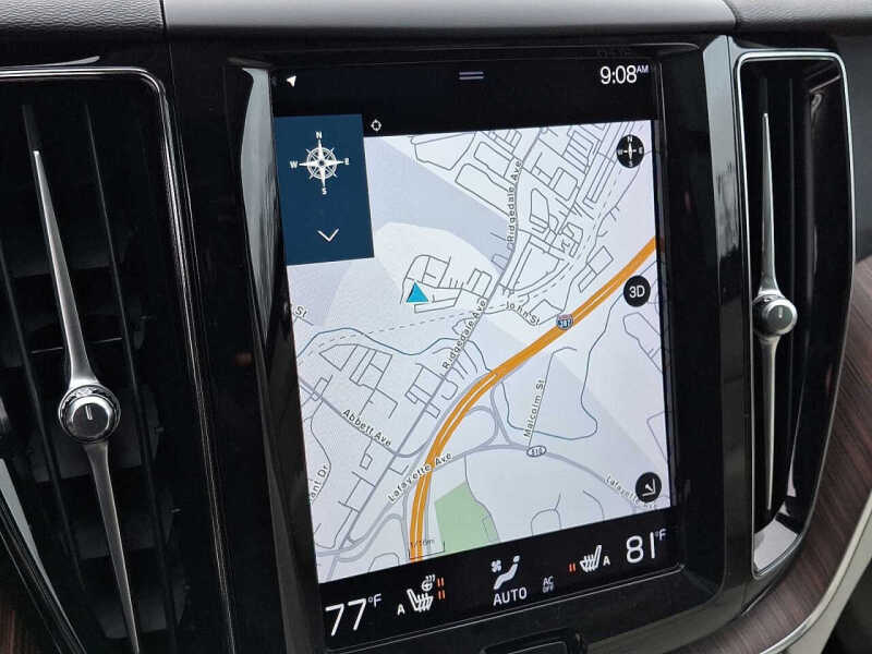 2021 Volvo XC60 T5 Momentum