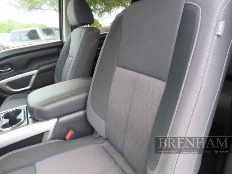 2023 Nissan Titan XD SV