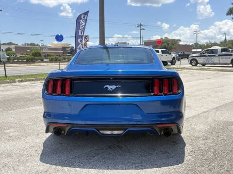 2017 Ford Mustang EcoBoost