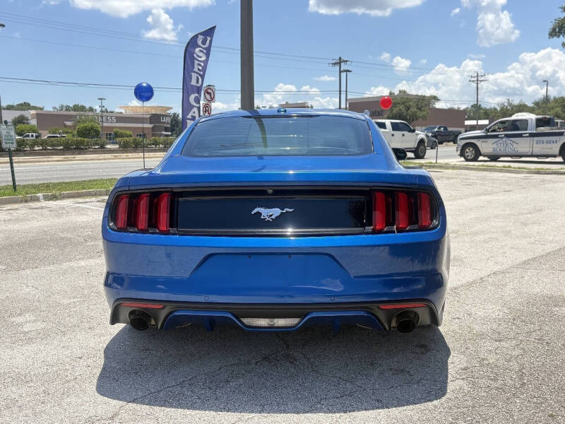2017 Ford Mustang EcoBoost