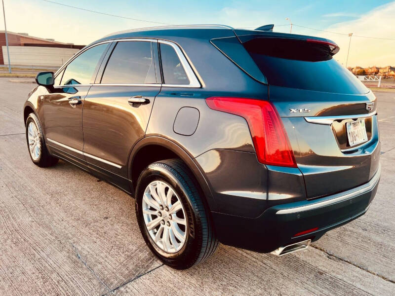 2017 Cadillac XT5