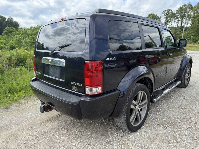 2011 Dodge Nitro Shock