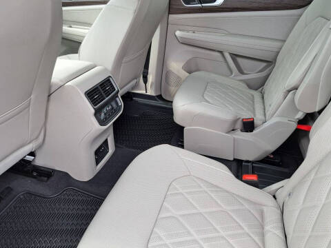 2026 Volkswagen Atlas SEL Premium R-Line 4Motion