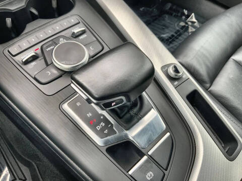2017 Audi A4 2.0T quattro Premium