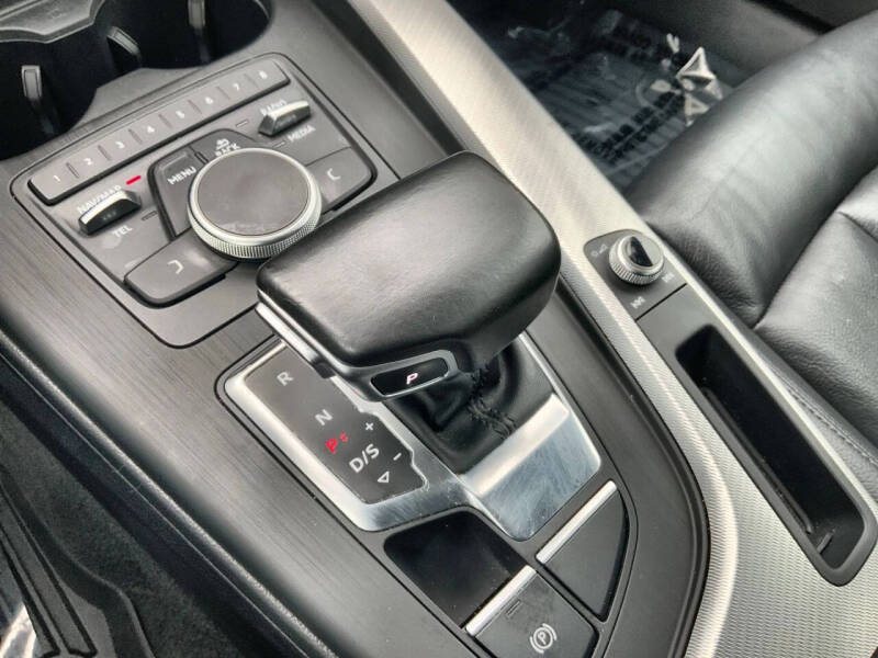2017 Audi A4 2.0T quattro Premium