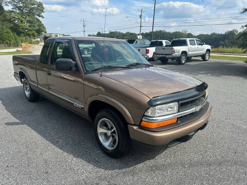 2003 Chevrolet S-10 for sale at Orange Bear Motors in Landrum SC